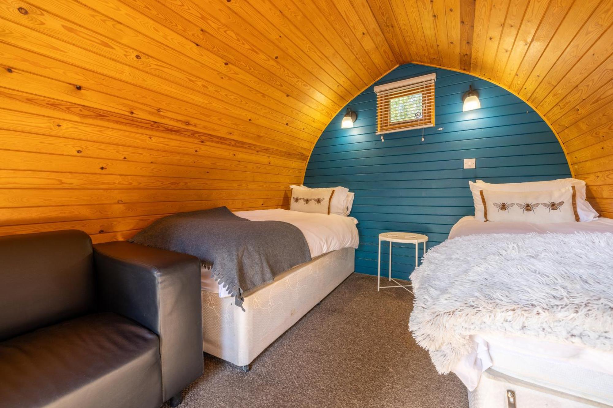The Little Hide - Adult Only Camping Pods Wigginton  Zewnętrze zdjęcie