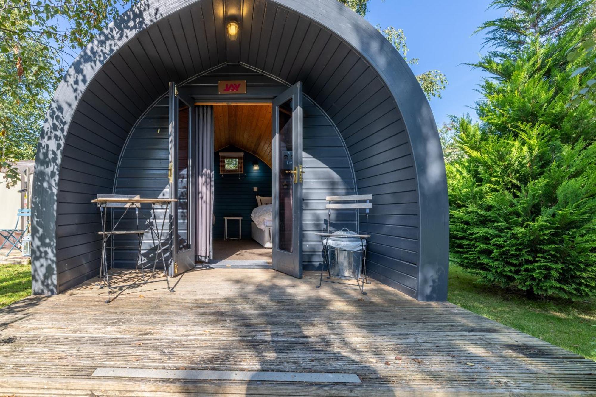 The Little Hide - Adult Only Camping Pods Wigginton  Zewnętrze zdjęcie