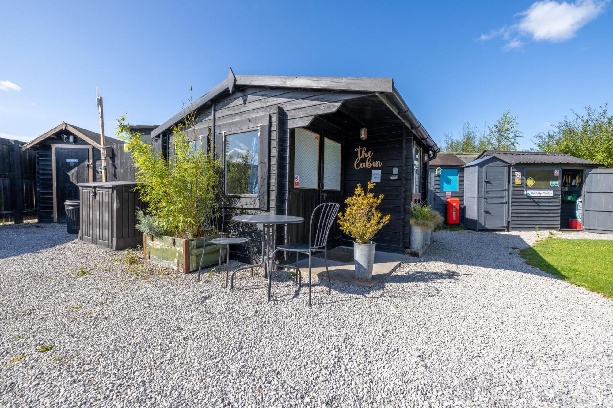 The Little Hide - Adult Only Camping Pods Wigginton  Zewnętrze zdjęcie