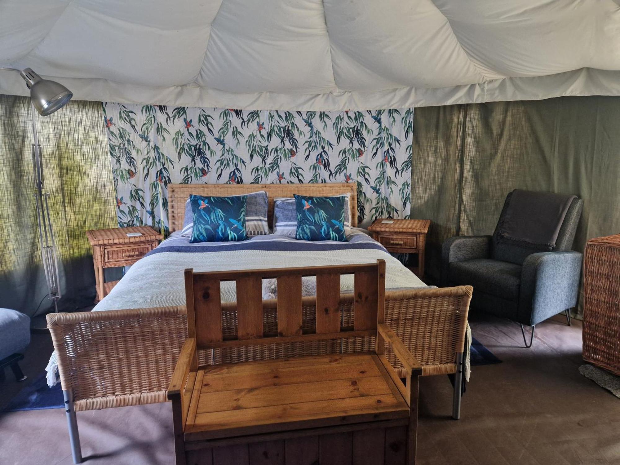 The Little Hide - Adult Only Camping Pods Wigginton  Zewnętrze zdjęcie