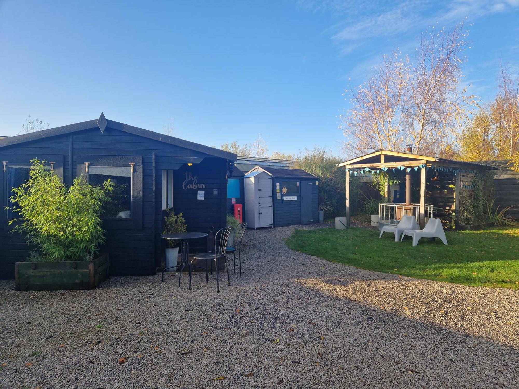 The Little Hide - Adult Only Camping Pods Wigginton  Zewnętrze zdjęcie