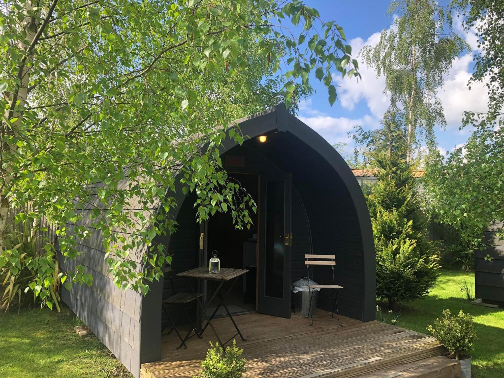 The Little Hide - Adult Only Camping Pods Wigginton  Zewnętrze zdjęcie