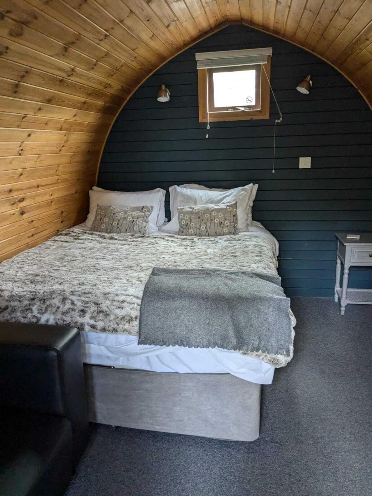 The Little Hide - Adult Only Camping Pods Wigginton  Pokój zdjęcie