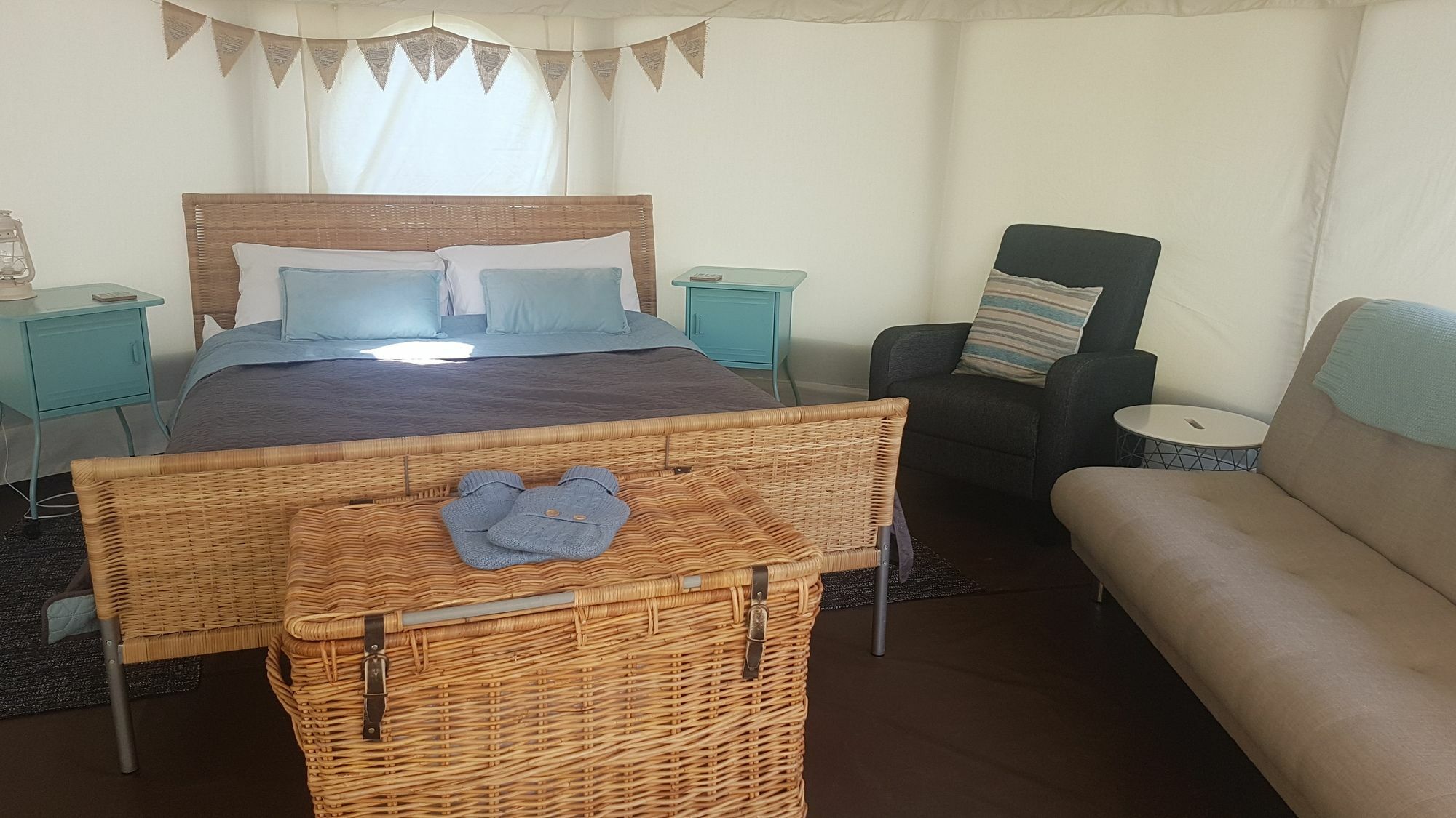 The Little Hide - Adult Only Camping Pods Wigginton  Zewnętrze zdjęcie
